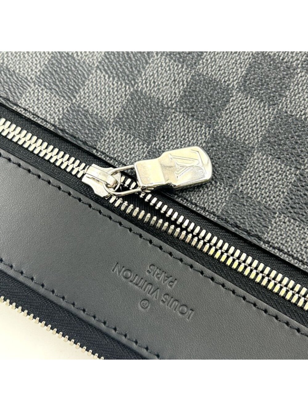 Louis Vuitton Mick PM Damier Graphite Initial Leather Black Shoulder Bag Silver - Picture 13 of 14